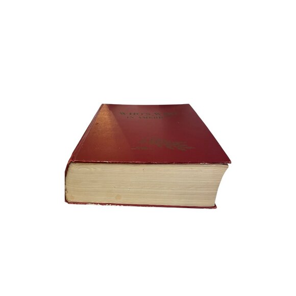 Whos Who In America 1966-1967 100th Anniversary Edition Hardcover Book - Picture 3 of 9